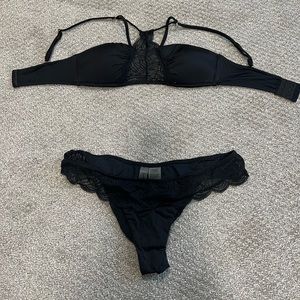 Beach bunny lace bikini